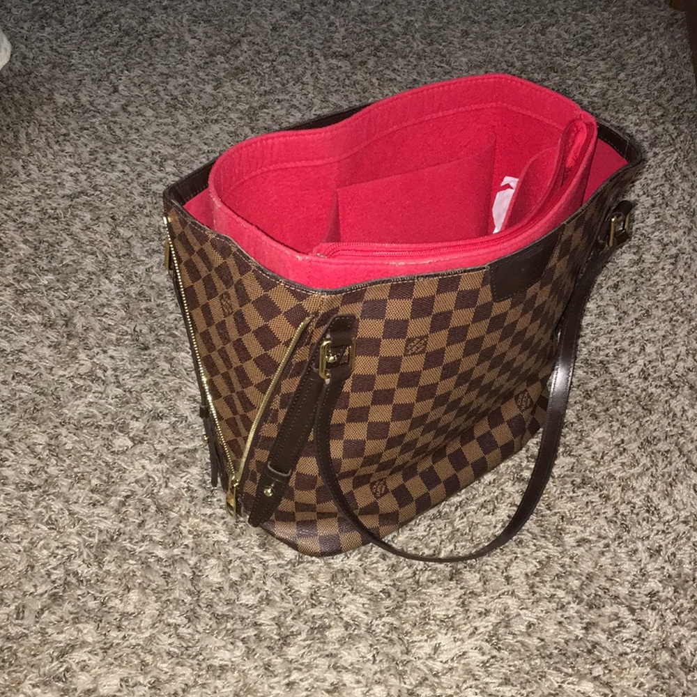 Louis Vuitton Rivington